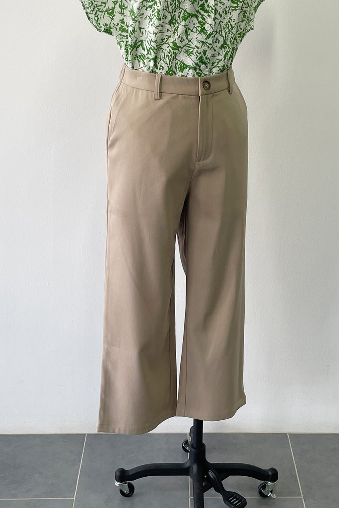 STRAIGHT CUT PANTS IN SAND
